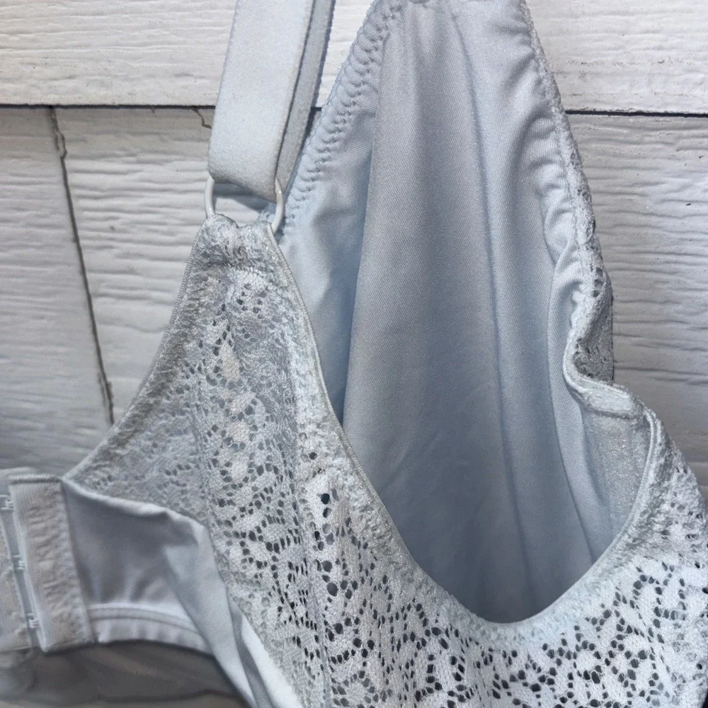 NWT Anne Klein T-Shirt Bra 42D Full Figure Unlined Light Blue Lace - Picture 10 of 10